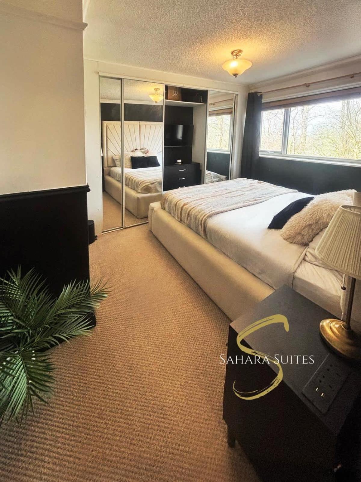 Stylish 2Bed - Manchester - Free Parking Hyde Esterno foto